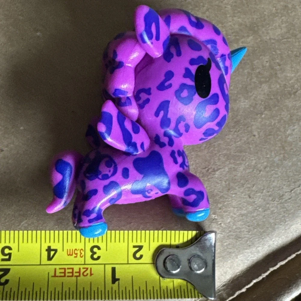 Leora Unicorno figure Neon Star by tokidoki collection‎ 2 in Rare Purple Cheetah